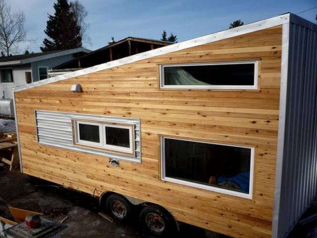 Movable Landworkers Cabin