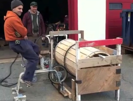 Low cost pedalpower rootwasher