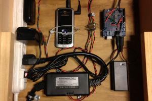 Arduino Rover in DIY enclosure