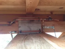 Hands free sink valve 